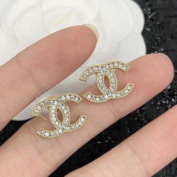 Chanel earrings - Picture 3 of 5